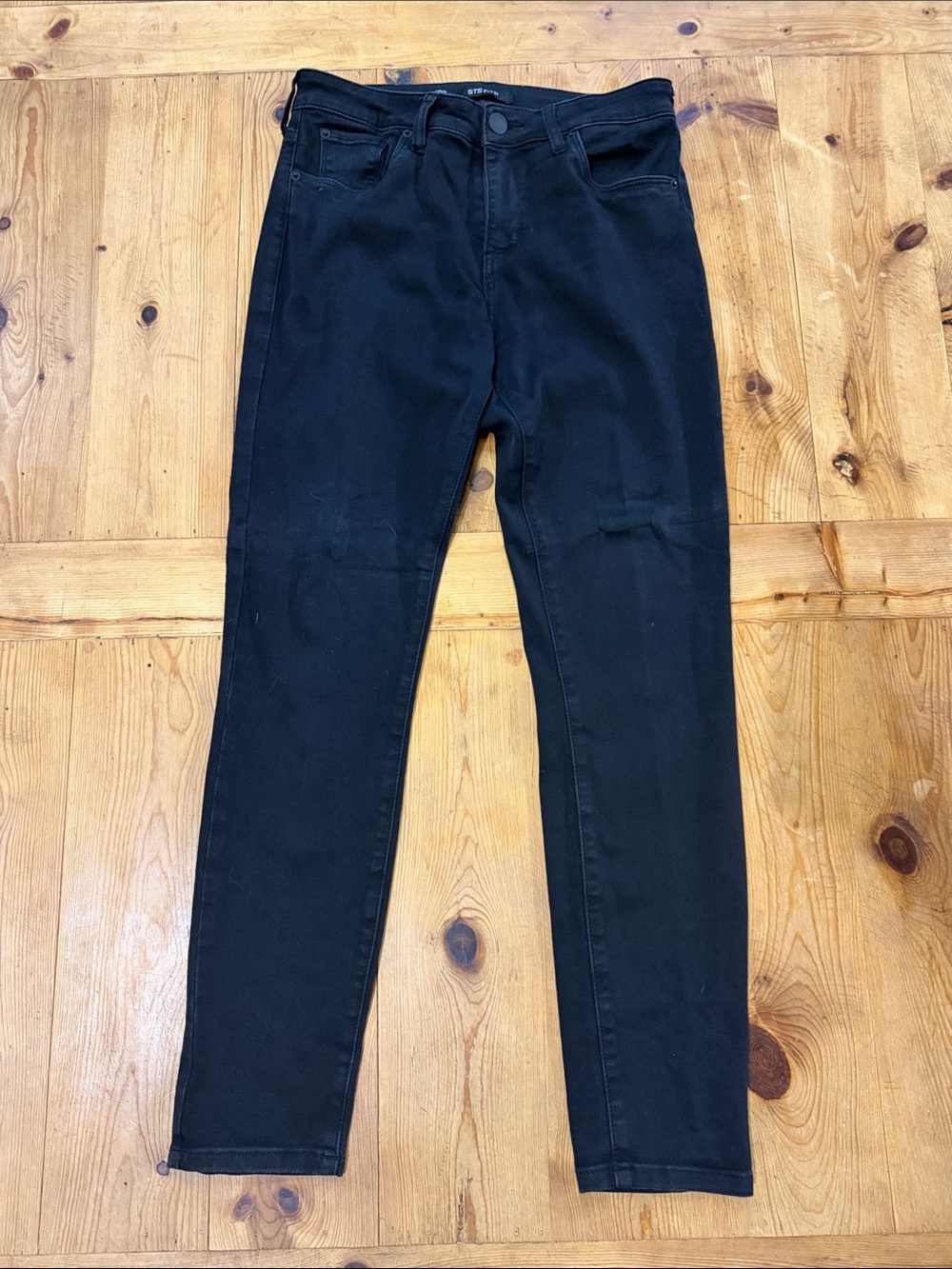 STS Blue Women's Black Skinny Jeans